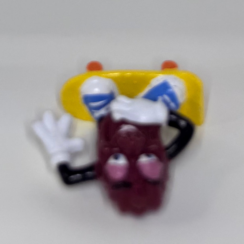 California Raisins Skateboarding “Rad Raisin” Figure (1988 Applause PVC) Vintage