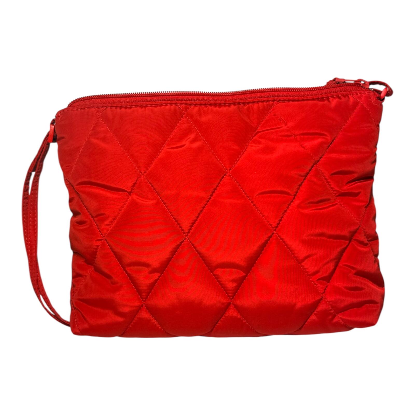 Quilted Red Crossbody Bag with Patterned Interior